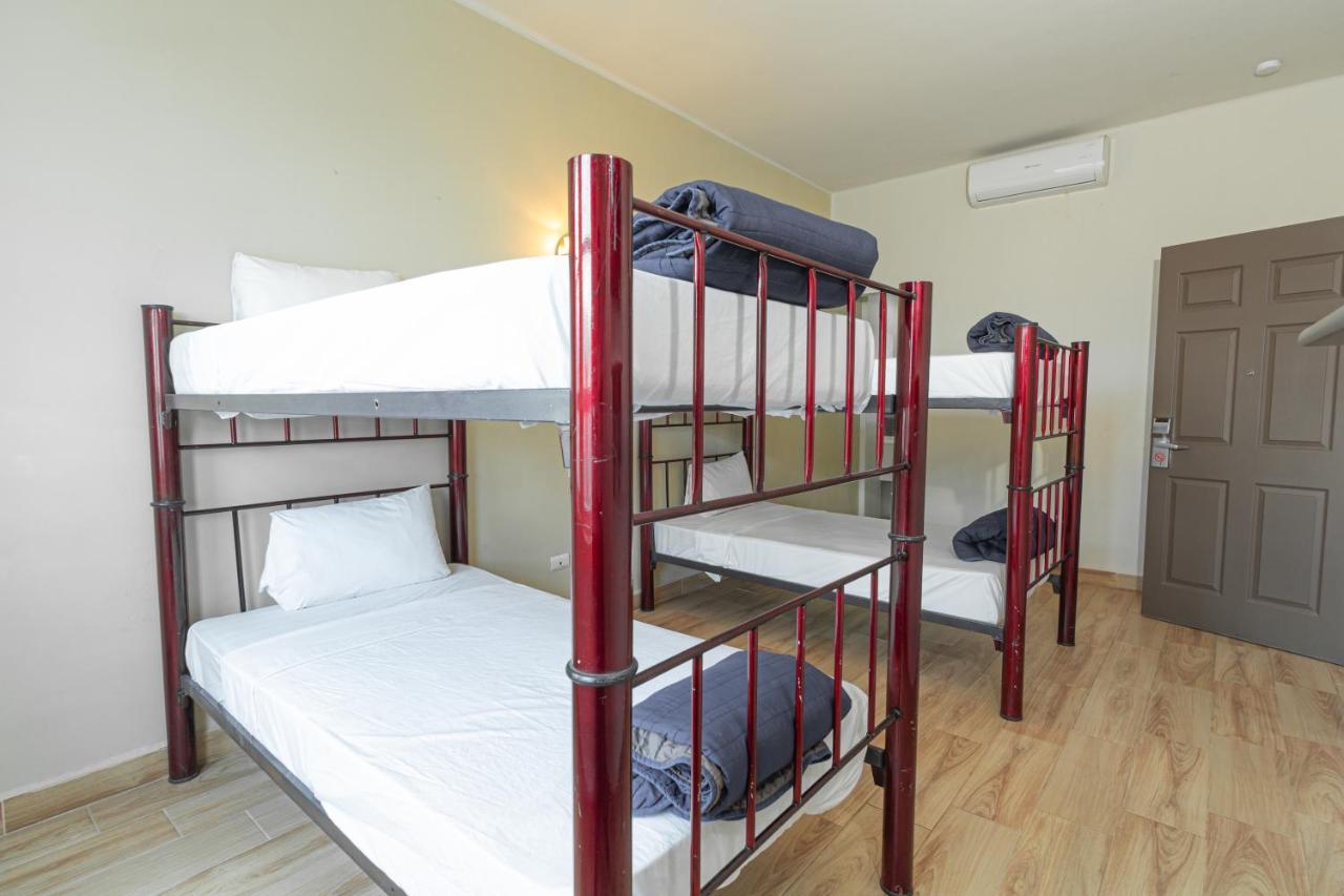 Hotel Plaza Del Arco Express Monterrey Dış mekan fotoğraf