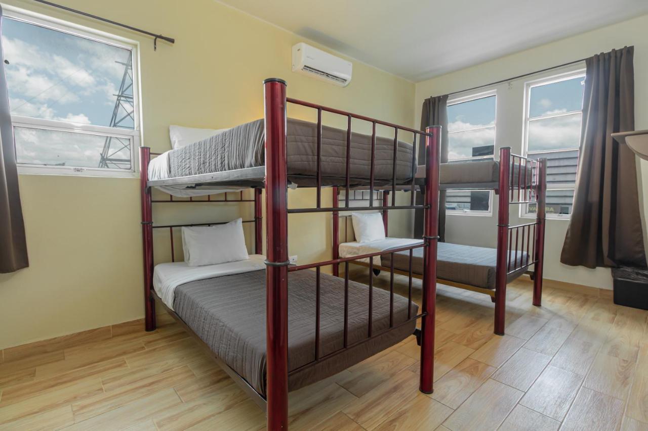 Hotel Plaza Del Arco Express Monterrey Dış mekan fotoğraf