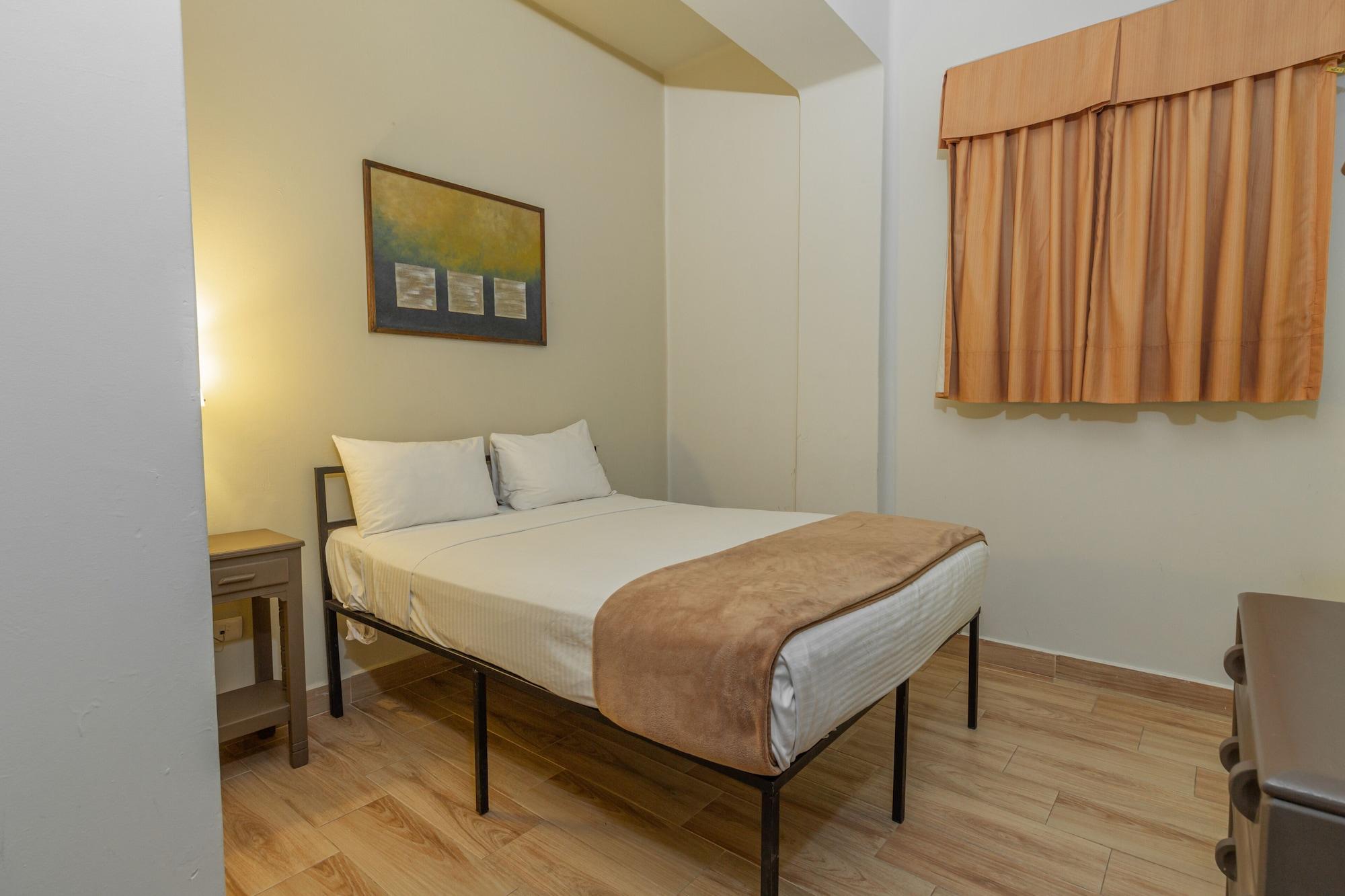 Hotel Plaza Del Arco Express Monterrey Dış mekan fotoğraf