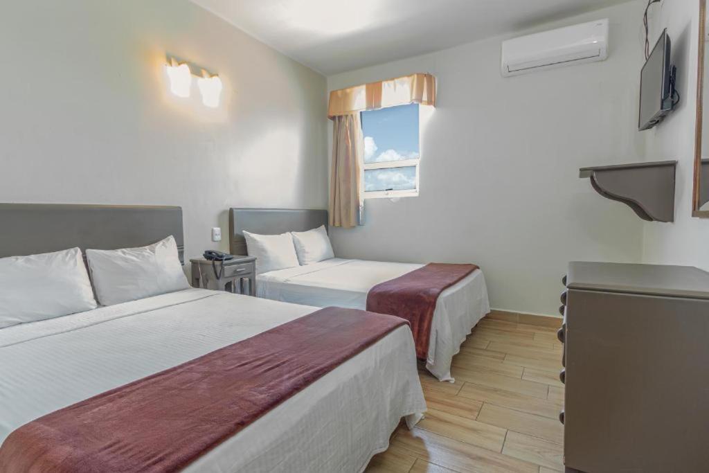 Hotel Plaza Del Arco Express Monterrey Dış mekan fotoğraf